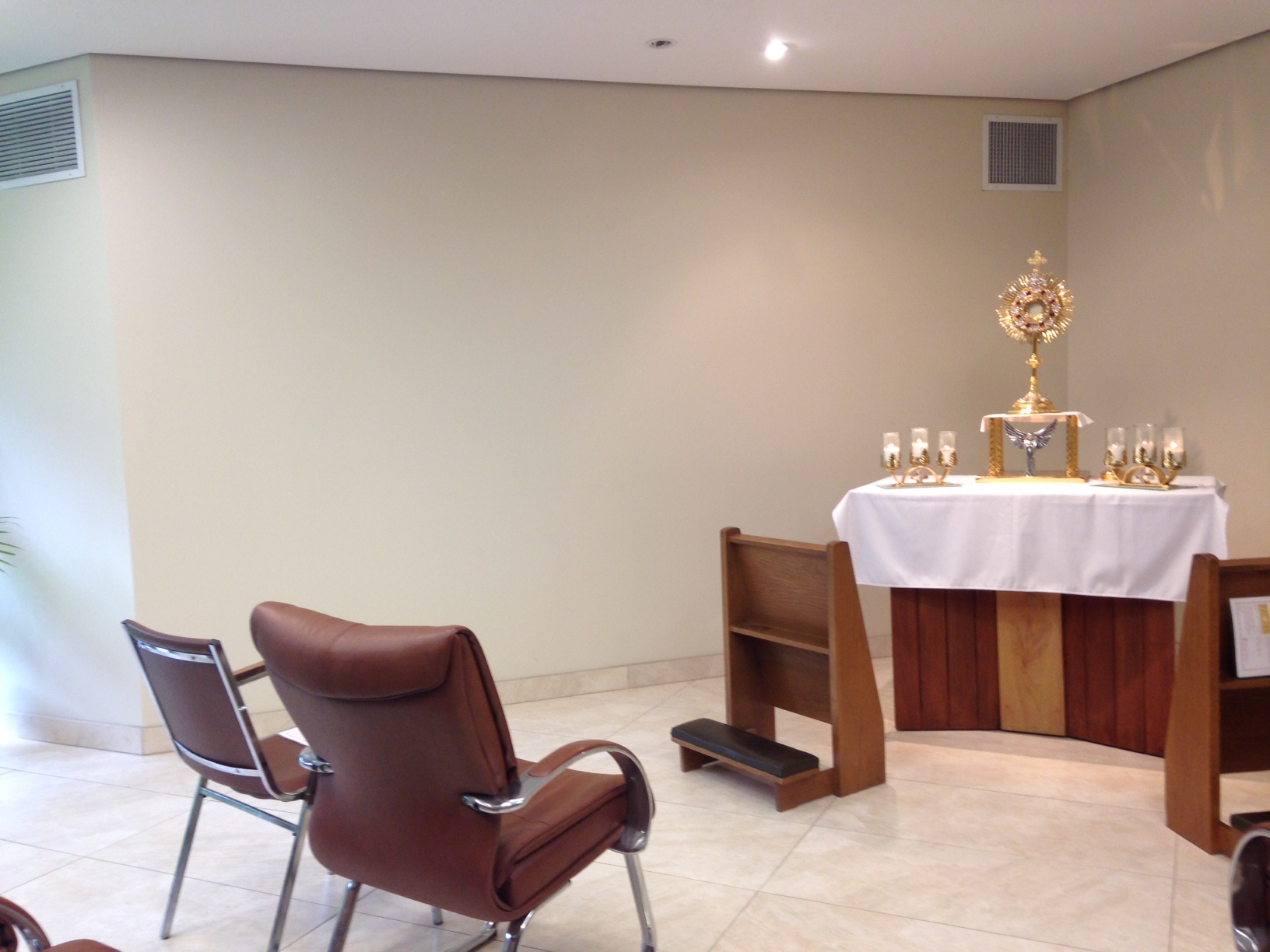 IMG_2329 EUCHARISTIC ADORATION